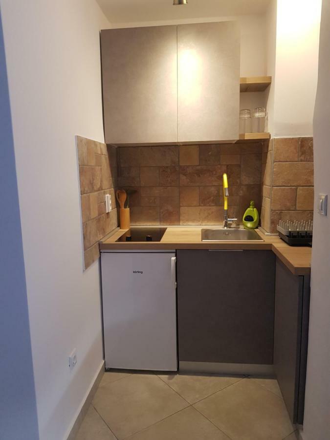 L&M Studio Apartman Apartman Póla Kültér fotó