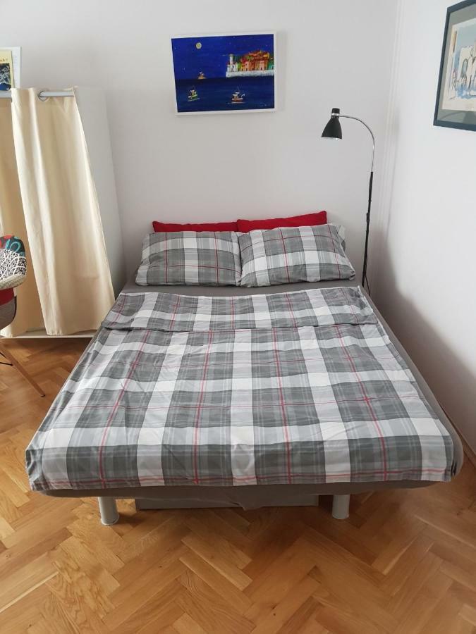 L&M Studio Apartman Apartman Póla Kültér fotó